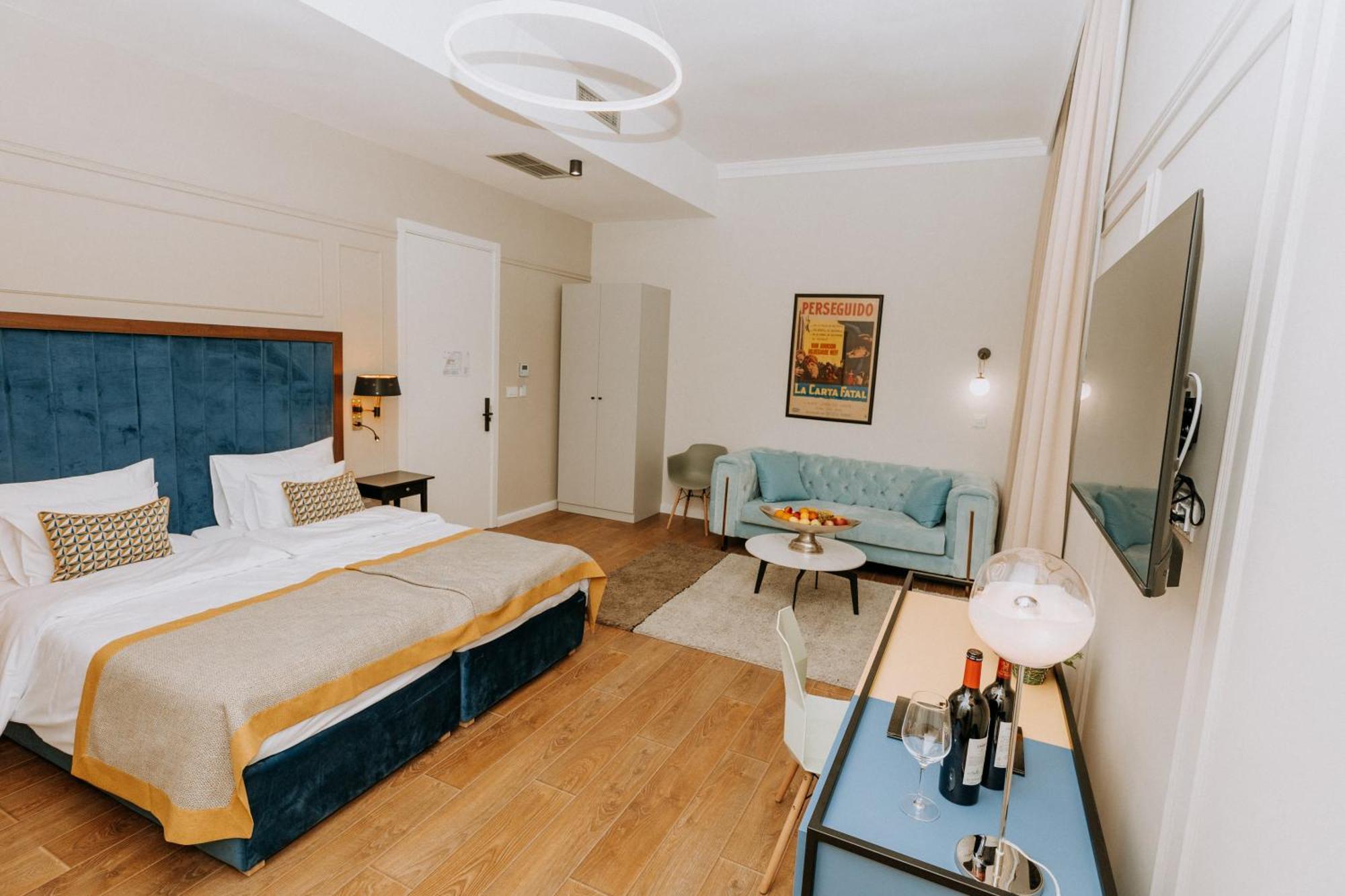 Artist Hotel Суботица Экстерьер фото